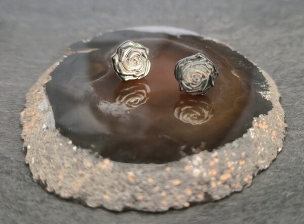 Zwarte schelp - Afbeelding 2