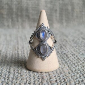 Maansteen oog