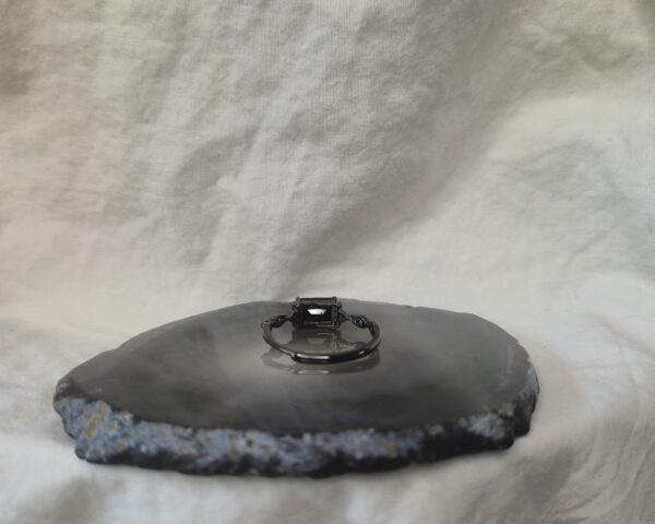 Zwarte spinel - Afbeelding 5