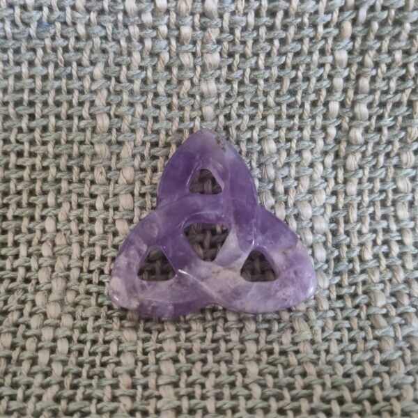 Triquetra amethist nr3 - Afbeelding 2